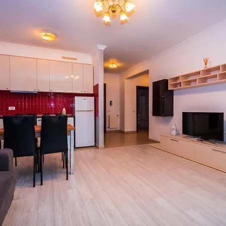 C&y Solid アパート *