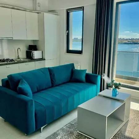 C&y Solid Apartment